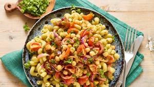 Pasta mit Tomaten-Kichererbsen-Sauce