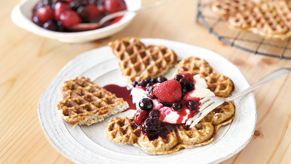 Beerenwaffeln mit Skyr