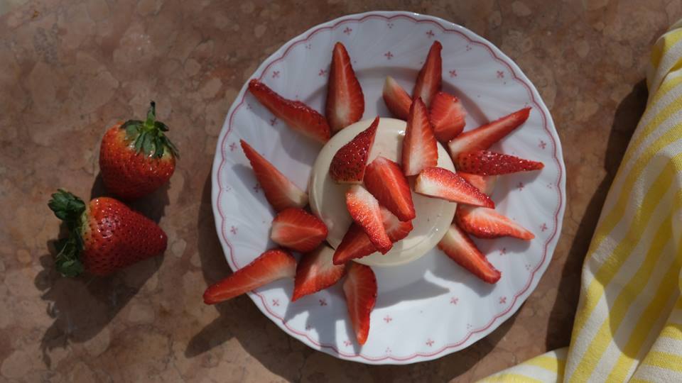 Pannacotta mit Erdbeeren
