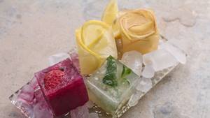 Bunte Eiswürfel